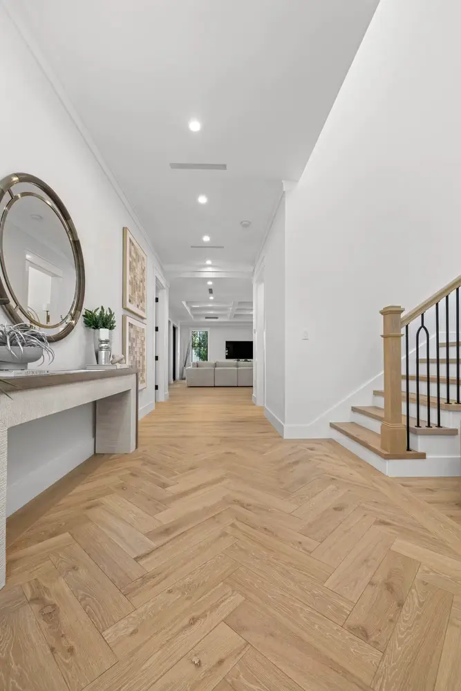 rivia-arte-hallway-projcet